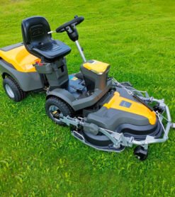 Rider Cortacésped de corte frontal 4x4 Stiga Park 500 WX + Combi 100 Q Plus 586cc 100cm