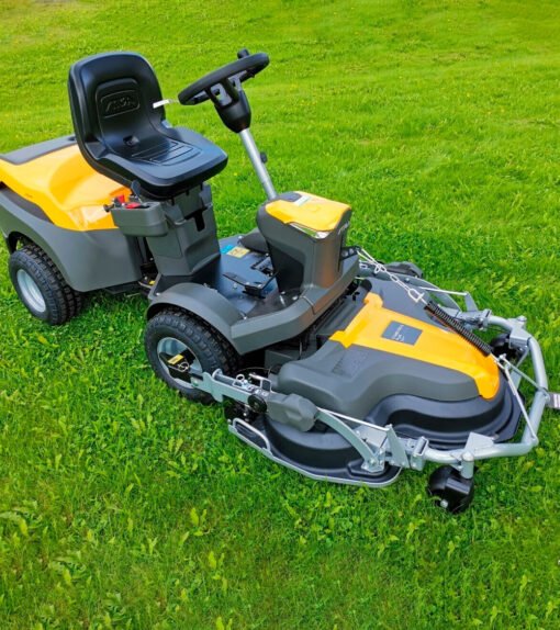 Rider Cortacésped de corte frontal 4x4 Stiga Park 500 WX Special + Combi 125 Q Plus 530cc 125cm